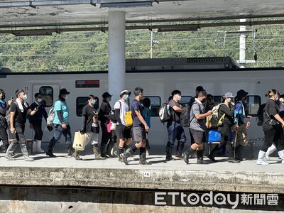 台北101今點燈致敬「鏟子超人」　全台和花蓮同在