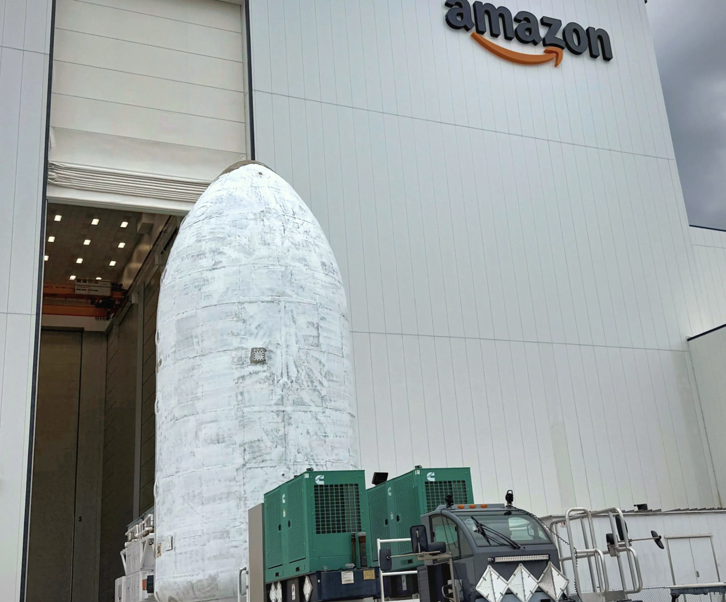 SpaceX将为亚马逊发射互联网卫星