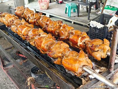 淡水「炭烤鋼管雞」只賣周末！深藏山林產業道路　提前預訂才能吃