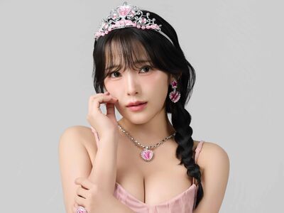 東洋I級乳神遭壓胸震撼畫面外流　寫真集18禁羞喊：期待吧？