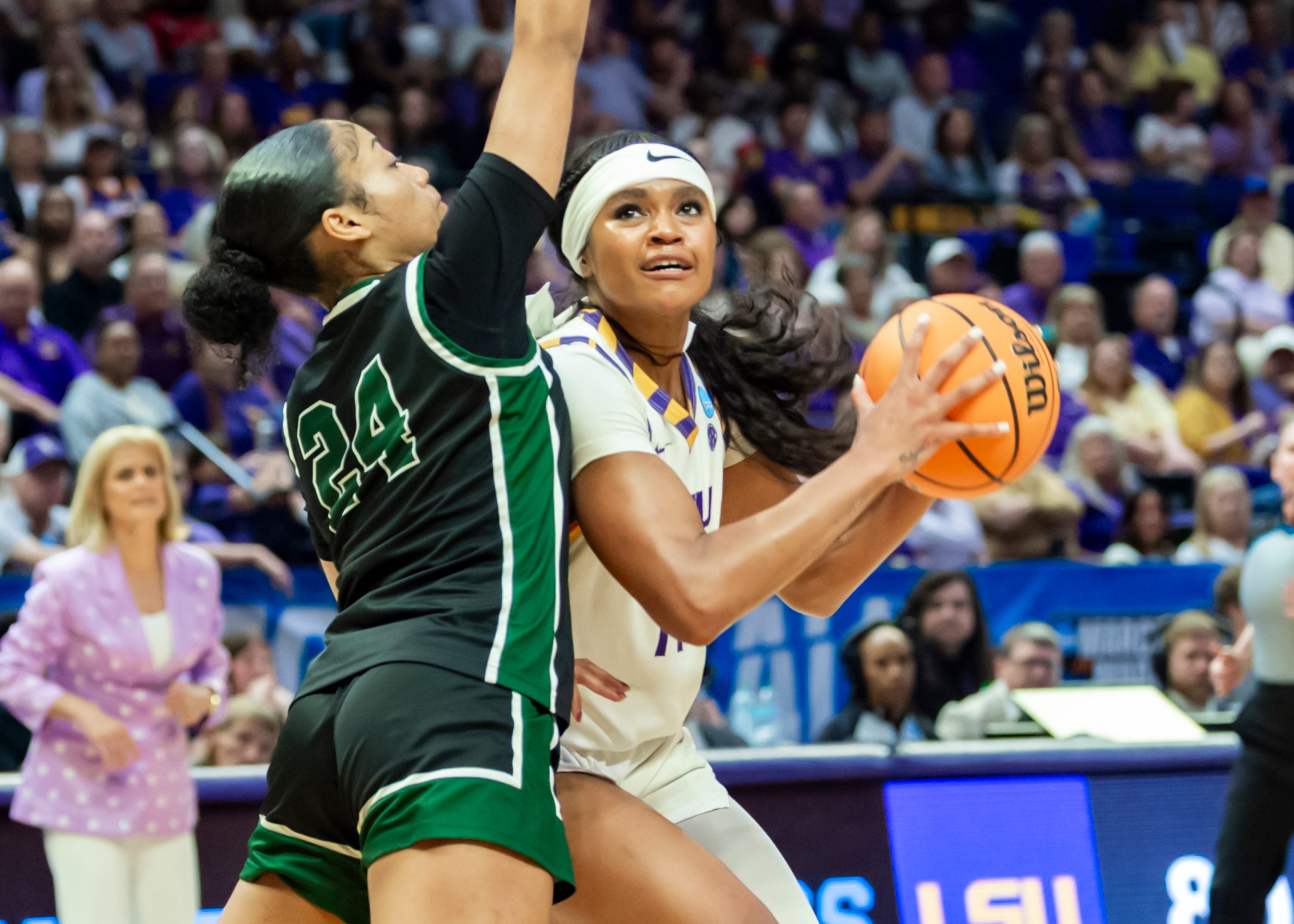 ZaKiyah Johnson 11, #2 ranked LSU Tigers Women&rsquo;s Basketball take on #15 Jacksonville Dolphins in the 2026 NCAA Div I Women&rsquo;s Basketball Championship at the Pete Maravich Assembly Center in Baton Rouge, LA. Friday, March 20, 2026.