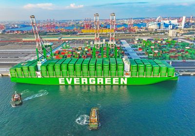 長榮「長月輪」貨櫃秘魯落海　公司回應了