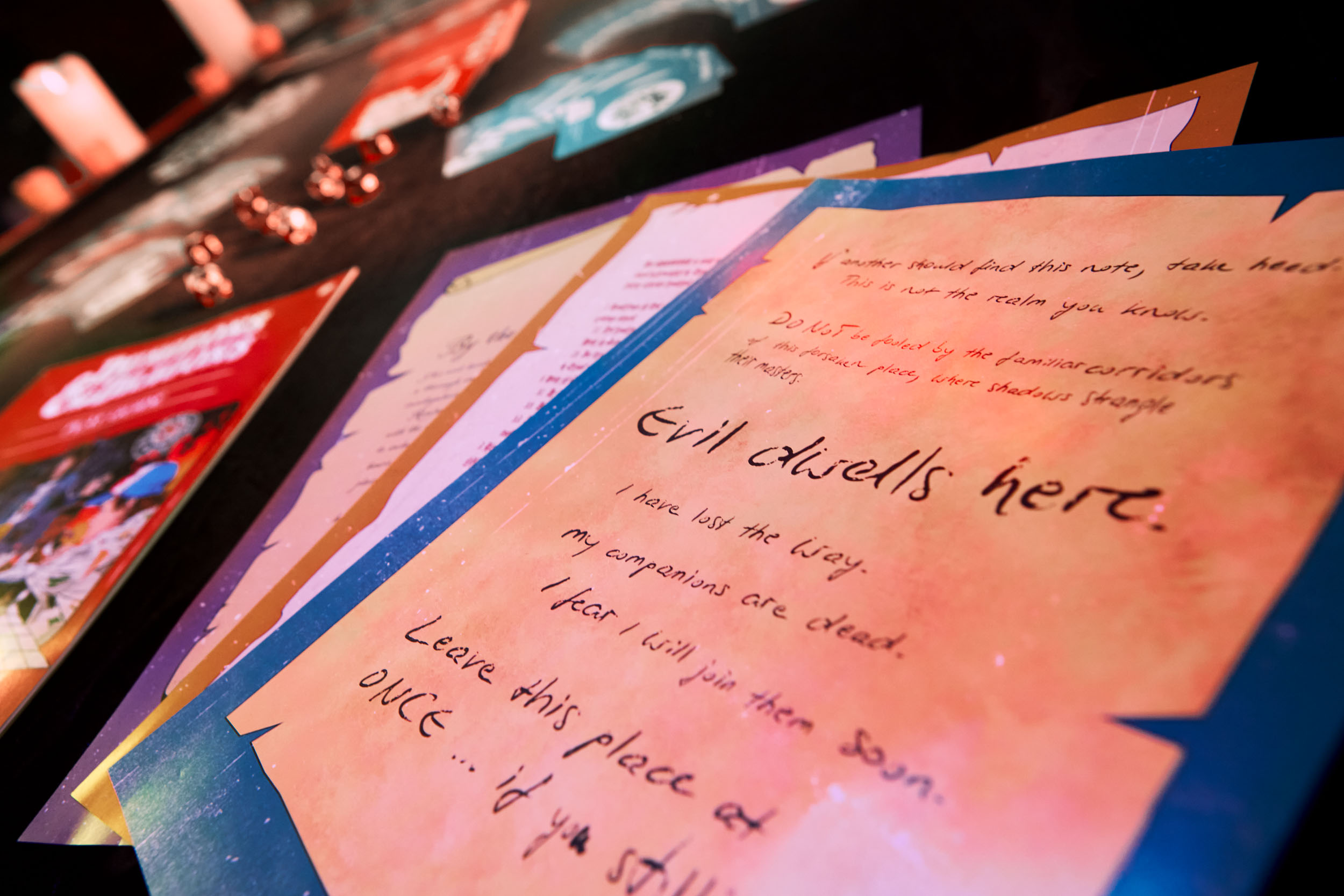 Image of board game Stranger Things: Welcome to the Hellfire Club