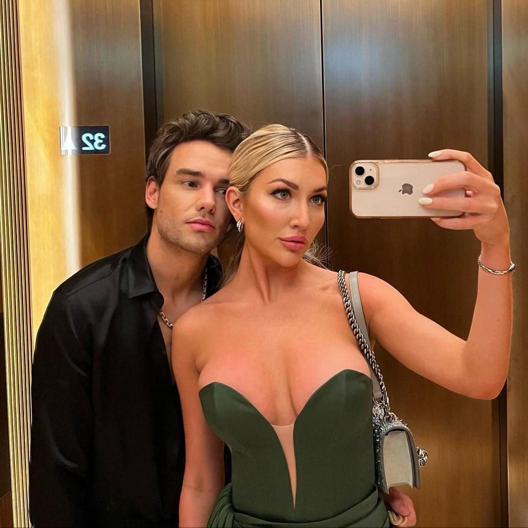 Liam Payne and Kate Cassidy selfie