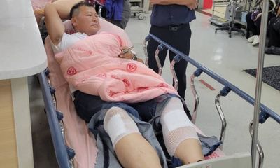 惡犬攻擊運動阿北！議員救人「2腿狂噴血」　牛仔褲被咬爛畫面曝