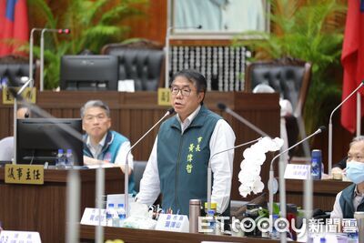台南市議會臨時會閉幕　黃偉哲回應普發現金13億將審慎研議