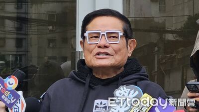 許效舜現身曹西平靈堂！　哽咽哀悼「憶37年交情」：祢不會走掉的