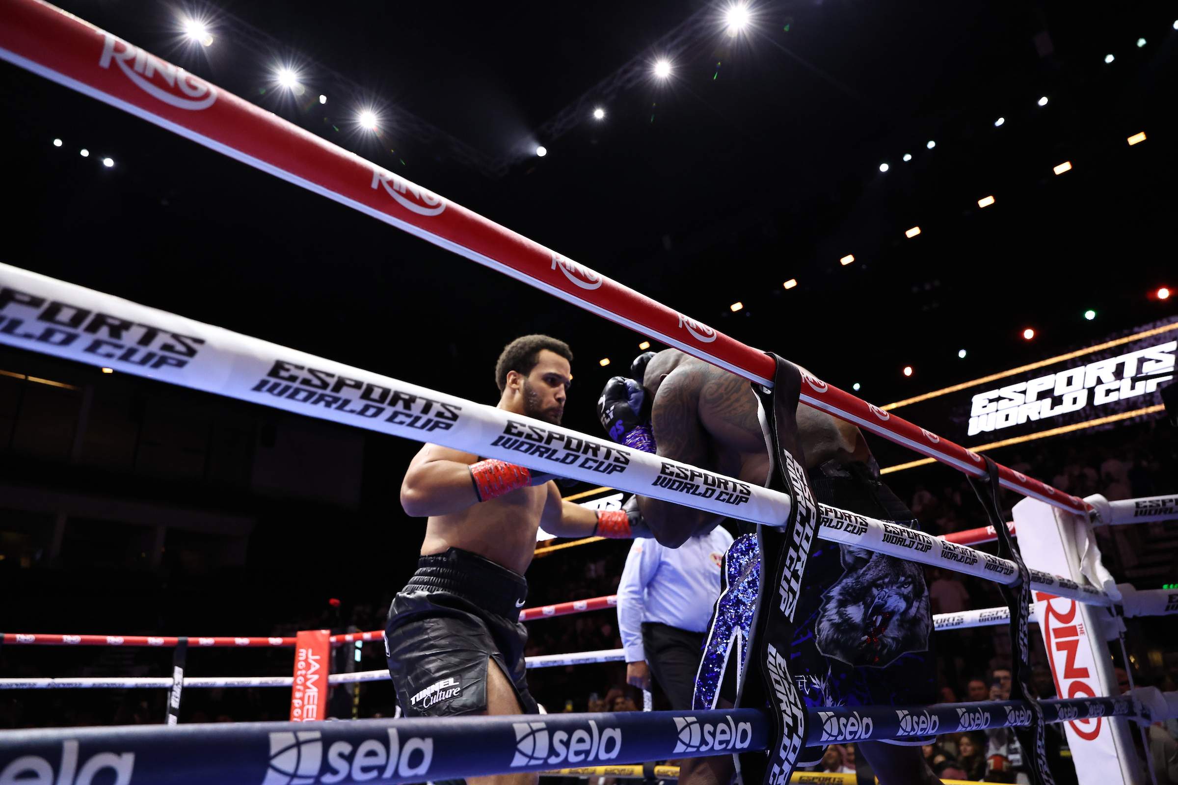 RIYADH, SAUDI ARABIA. AUGUST 16: Fight Night at the ANB Arena, Riyadh, Saudi Arabia on the 16th August 2025. ESports World Cup. Headlining the event are heavyweights Dillian Whyte v Moses Itauma. Queensberry Promotions. Credit: Leigh Dawney/Queensberry