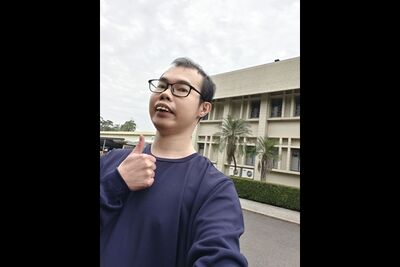 鄧佳華今出獄！比讚自拍「胖了一圈」　網喊：怪人界又要腥風血雨