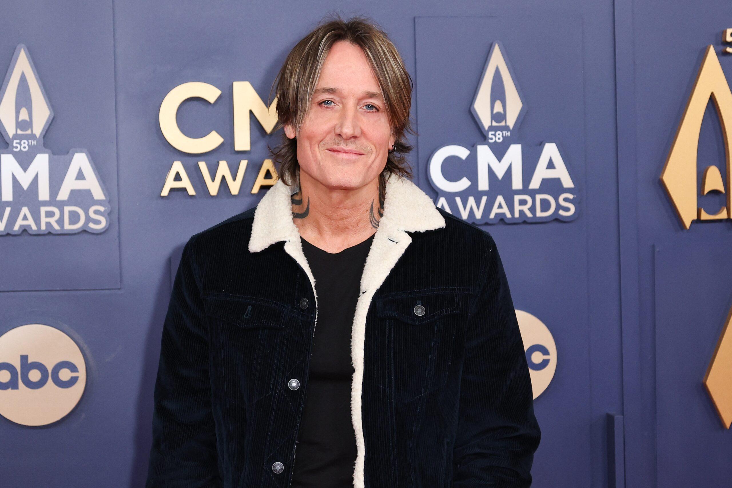 Keith Urban at the 58th Annual CMA Awards