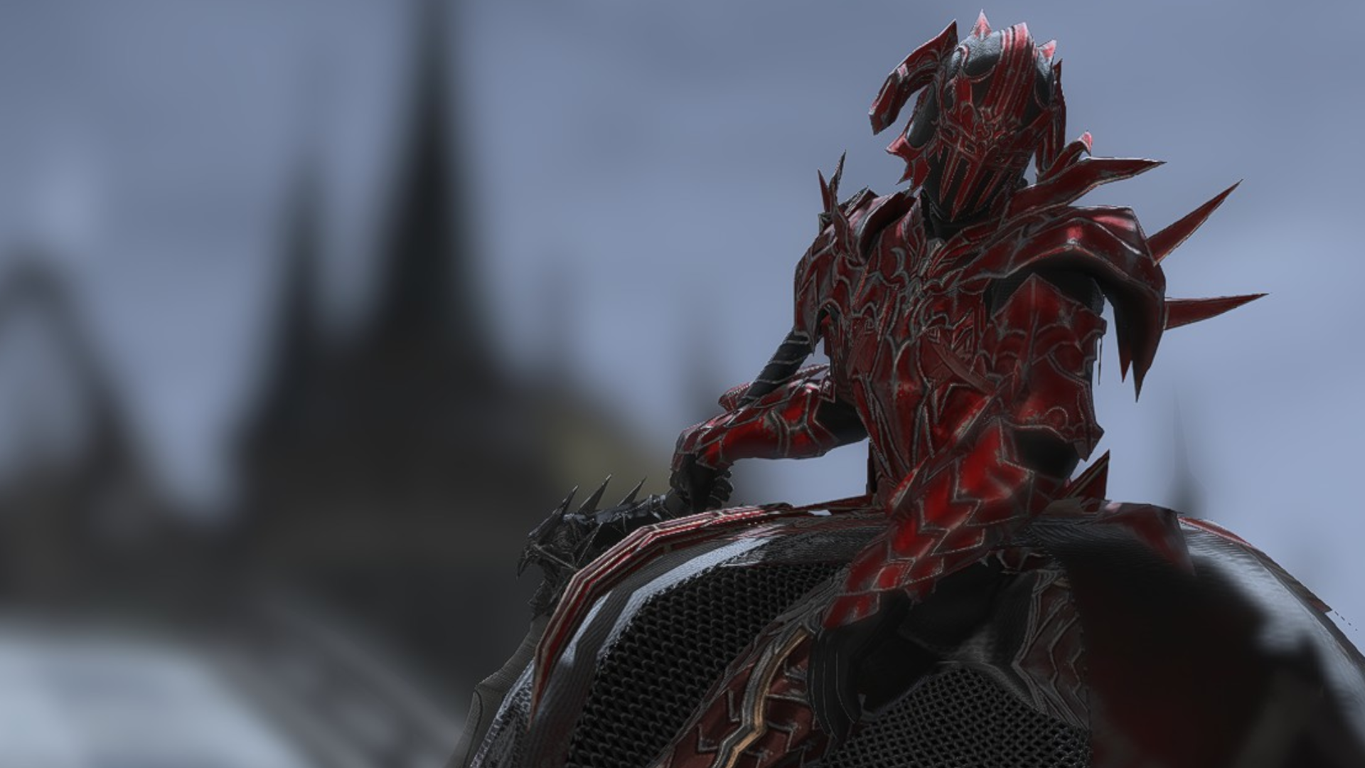 A Dark Knight in Final Fantasy 14 hauls a long and violent-looking blade.