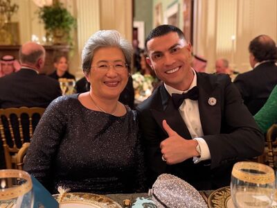 C羅合體「半導體女王」蘇姿丰比讚　3000萬全鑽錶搶鏡