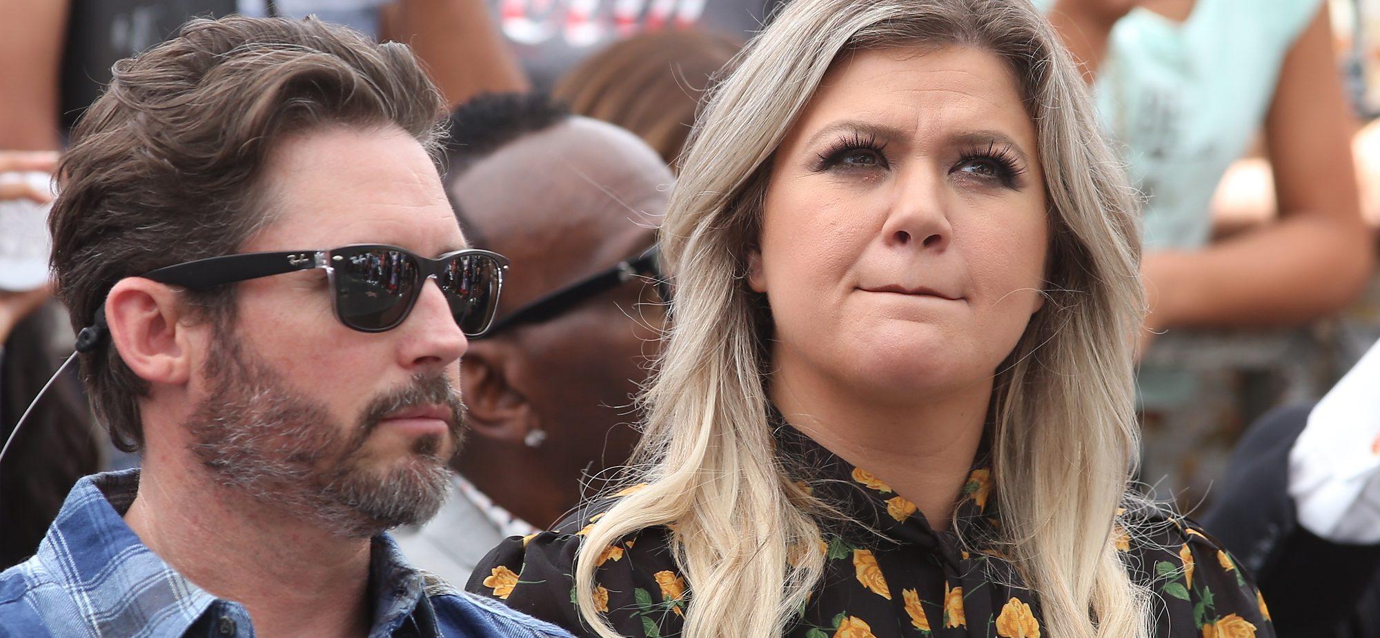 Kelly Clarkson Wants A Divorce ASAP