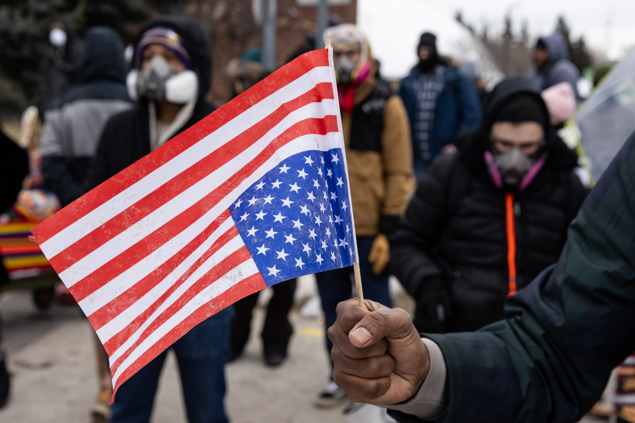 Federal agents and protesters face off outside an ICE facility in Minneapolis, Minnesota, during a demonstration over the fatal shooting of Renee Nicole Good, a 37-year-old woman killed by a U.S. Immigration and Customs Enforcement (ICE) agent, on January 15, 2026. Photo by Mostafa Bassim/Anadolu via Getty Images