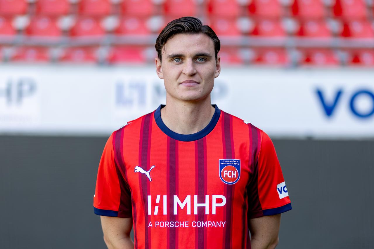 Dresden and Kiel recruit topflight talents, Schalke offload Ciss&eacute; & Bielefeld seal Telalovic loan