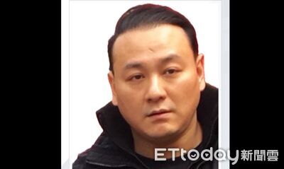 白狼之子張瑋侵占公款逃漏稅拒入監　警發查緝專刊！正面照曝光