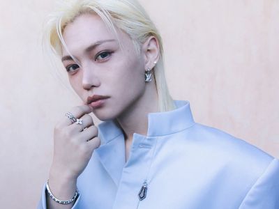 盤點Felix貼身LV珠寶　單鑽耳環、百萬手環不離身