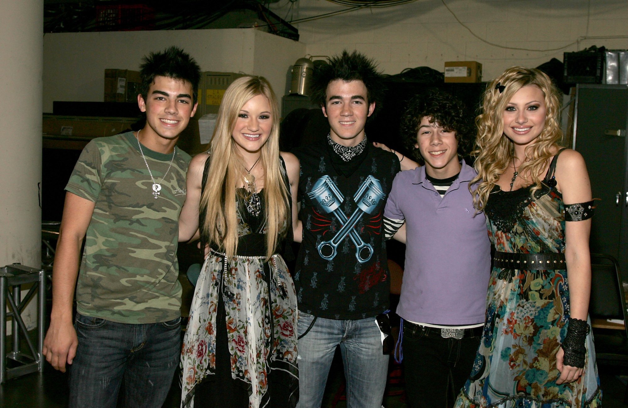 Aly-and-AJ-With-Jonas-Brothers-GettyImages-71503135