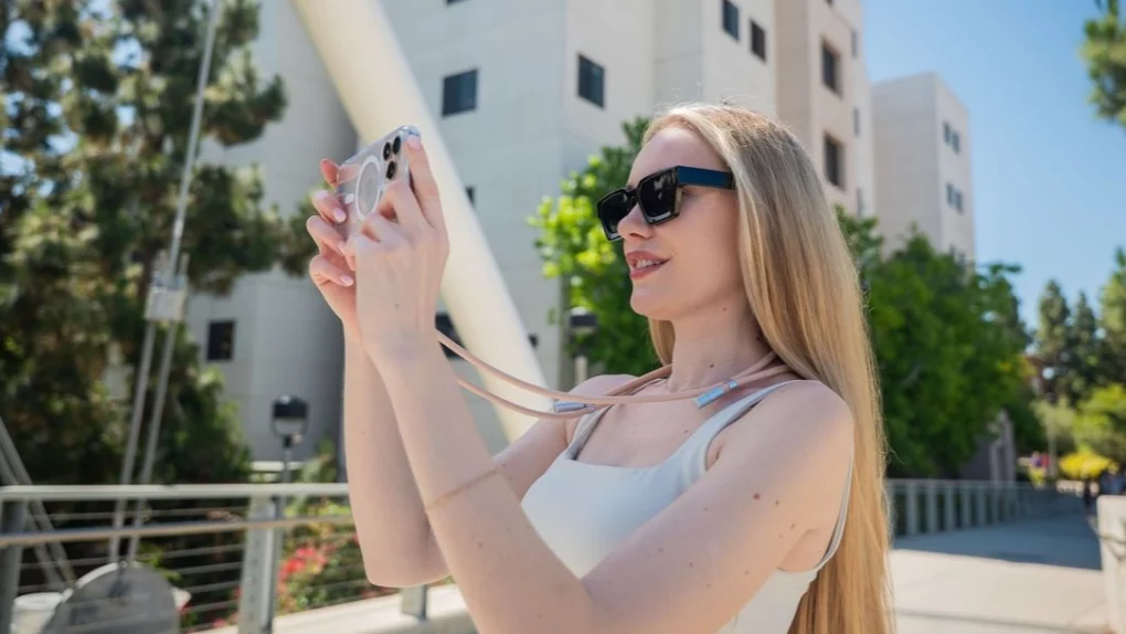 Satechi OntheGo USB-C Lanyard Cable