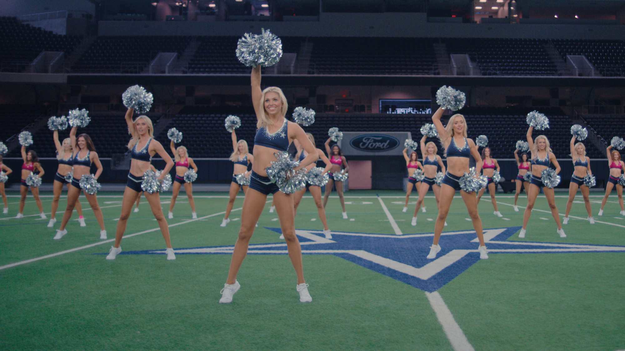 DCC-Victoria-inline-Americas_Sweethearts_Dallas_Cowboys_Cheerleaders_E3_00_18_31_00