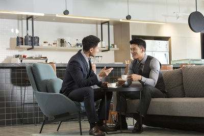 8月8日星座運勢／父親節快樂！牡羊座工作進入新步調