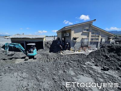 北部男災區「扮鏟子超人」亂傳百人遭埋假消息　警上門他秒後悔了