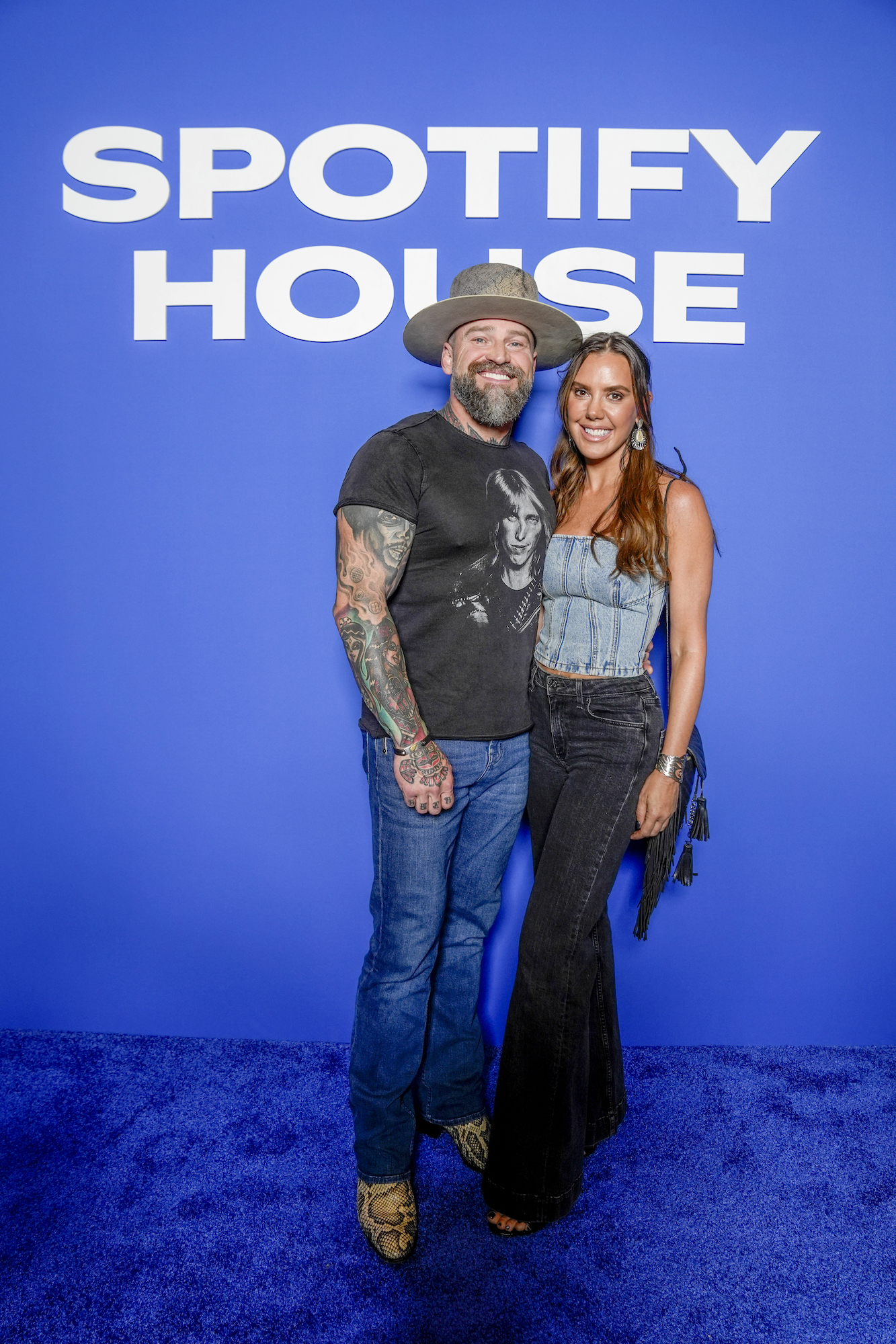 GettyImages-2218876290Zac-Brown-Is-Engaged-to-Jewelry-Designer-Kendra-Scott.jpg