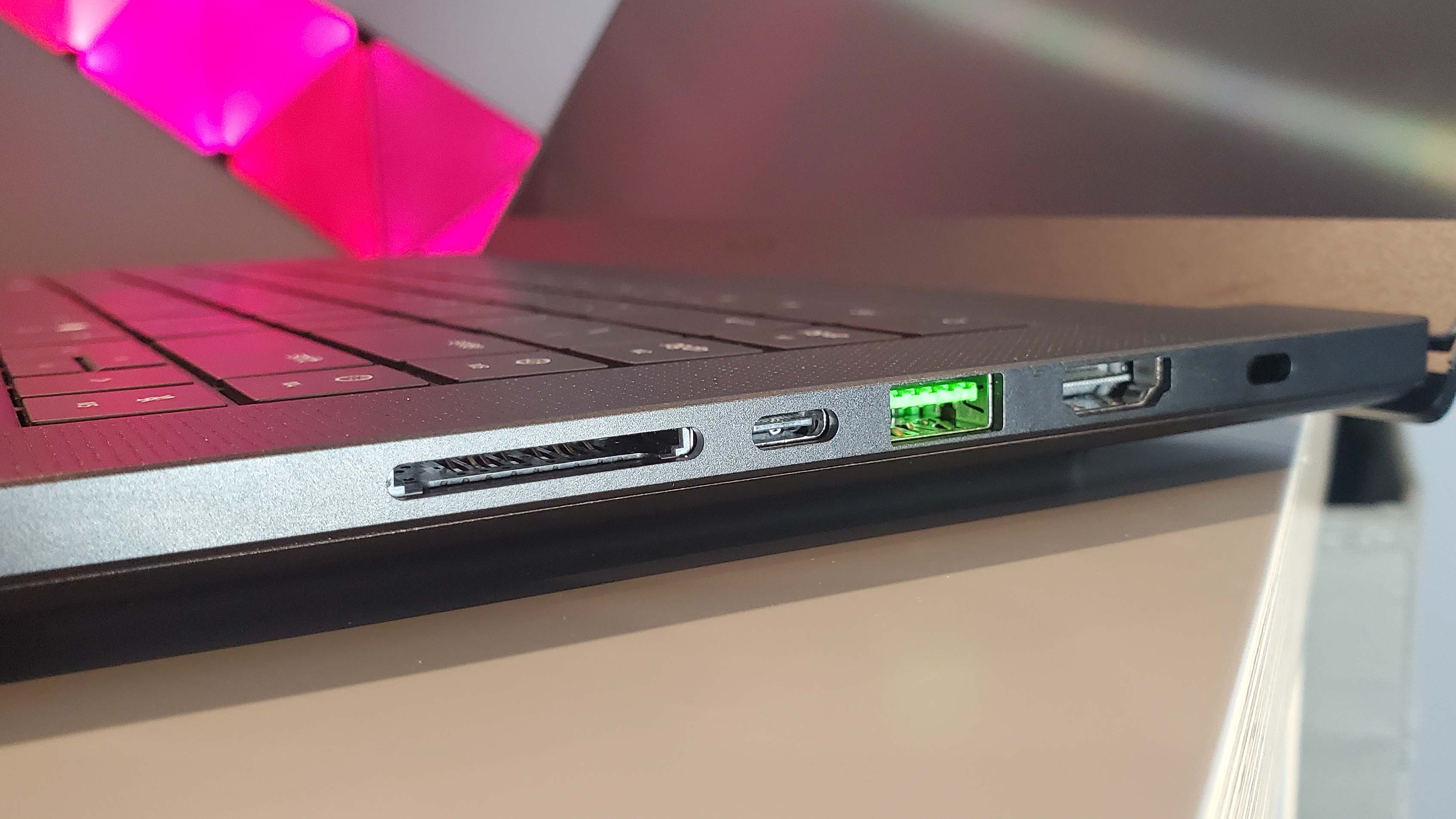 Razer Blade 16 (2025) gaming laptop with RTX 5090 inside