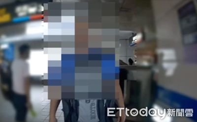 短裙女搭捷運手扶梯　色男手機放膝蓋偷拍！正義哥喝斥攔阻