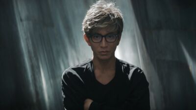 男神木村拓哉接下眼鏡新代言　私下就連遛狗也會戴