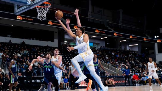 San Diego Clippers forward Patrick Baldwin (23) attempts a layup during an NBA G League Basketball game between Iowa and San Diego, Saturday January 10, 2026 at Frontwave Arena in Oceanside, Calif.