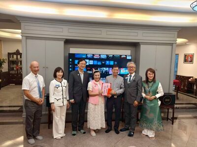 新竹凱蒂扶輪社一週年　跨海傳愛助新加坡弱勢家庭