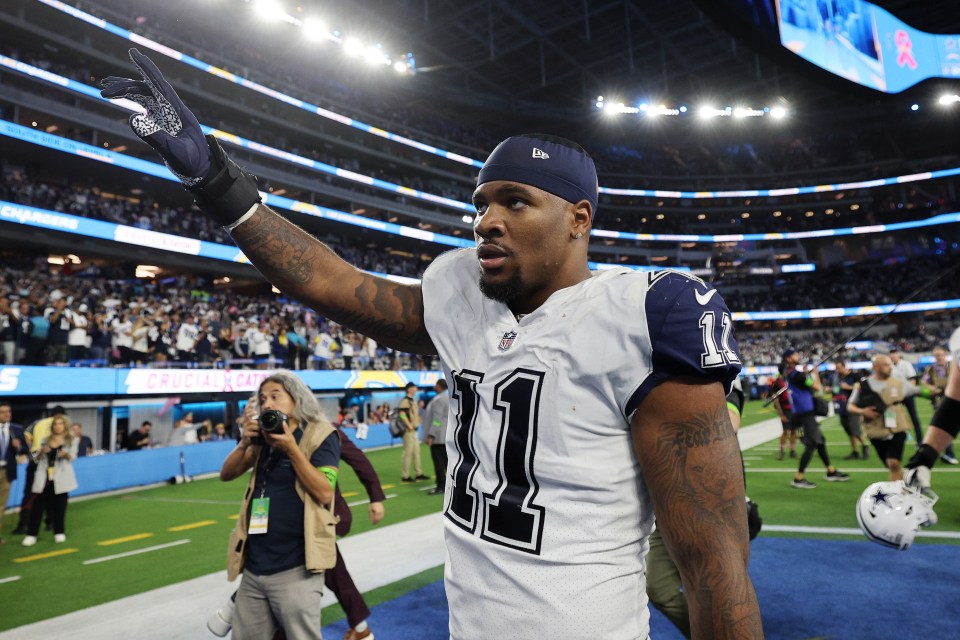 INGLEWOOD, CALIFORNIA - OCTOBER 16: Micah Parsons #11 of the Dallas Cowboys reacts after the Dallas Cowboys defeated the Los Angeles Chargers 20-17 at SoFi Stadium on October 16, 2023 in Inglewood, California. (Photo by Kevork Djansezian/Getty Images)