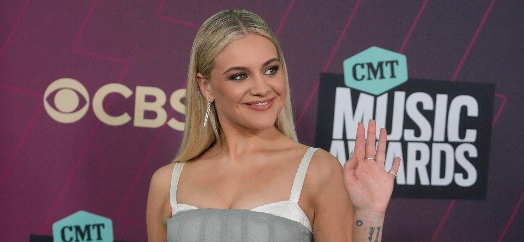 Kelsea Ballerini Shares Intimate Topless Bedroom Photo