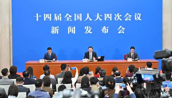 娄勤俭;中美;相互成就;共同繁荣;实景