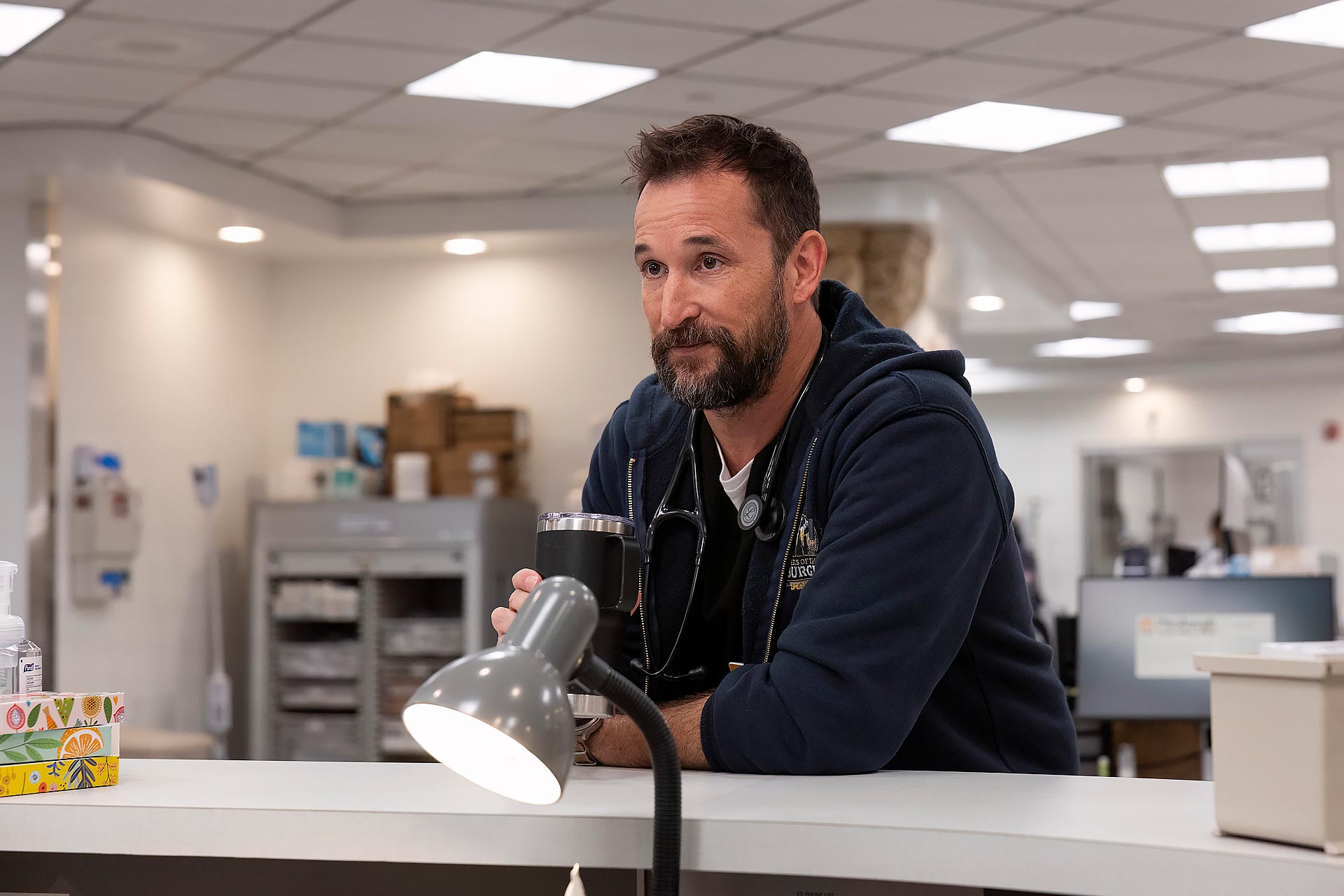 What to Know About Noah Wyle Return to Medical Dramas After ER With The Pitt 2