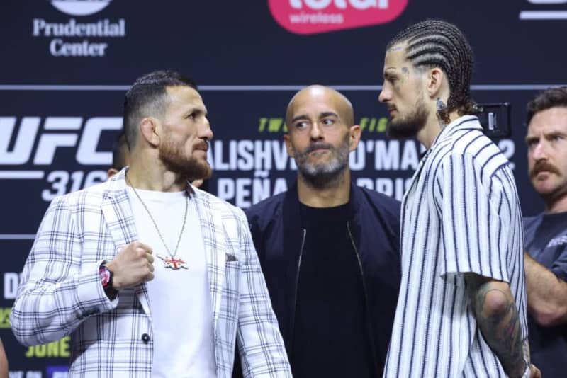 Photo by Ed Mulholland/Zuffa LLC