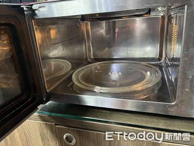 真空包裝雞胸肉「適合1種菌生長」　內行勸別冷吃：中毒者無法吞嚥