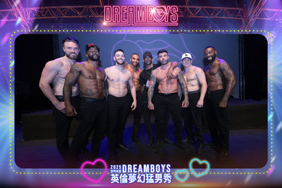尺度大開放！英倫夢幻猛男「Dreamboys」台北場來了