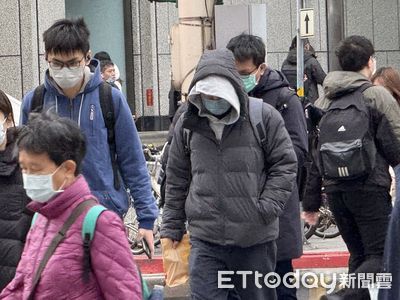 穿發熱衣「進室內狂冒汗」又濕又黏！UNIQLO教1招　一票人試過喊讚