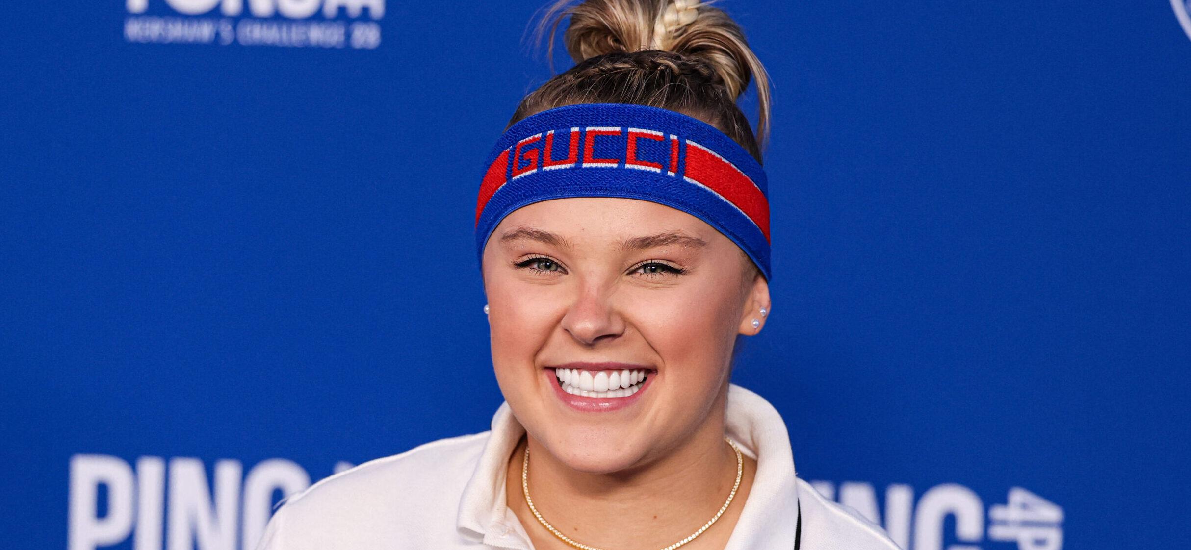 JoJo Siwa at Kershaw's Challenge 10th Annual Ping Pong 4 Purpose 2023 Charty Event Celebrity Tournament