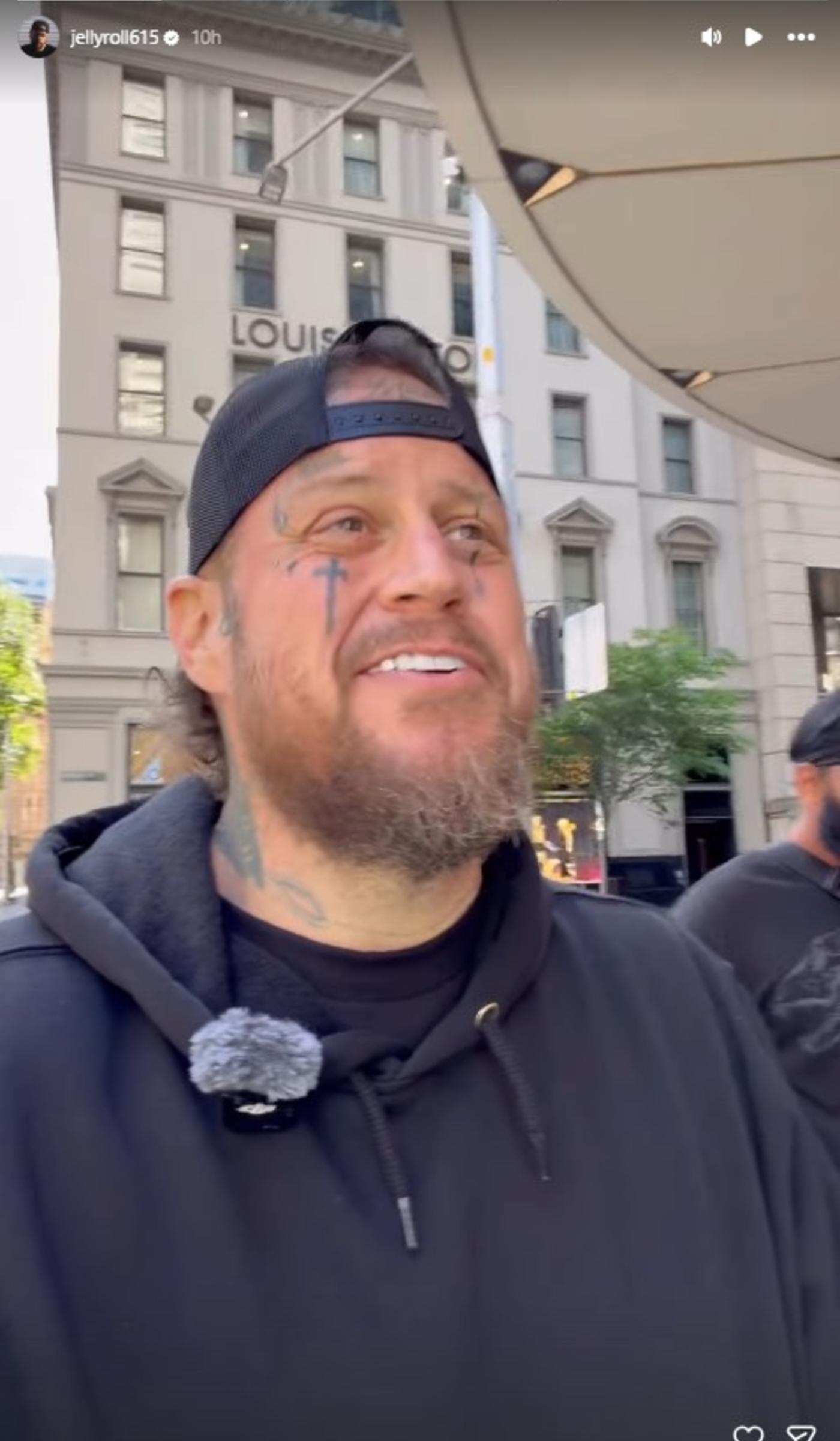 Jelly Roll narrating his experience at the store