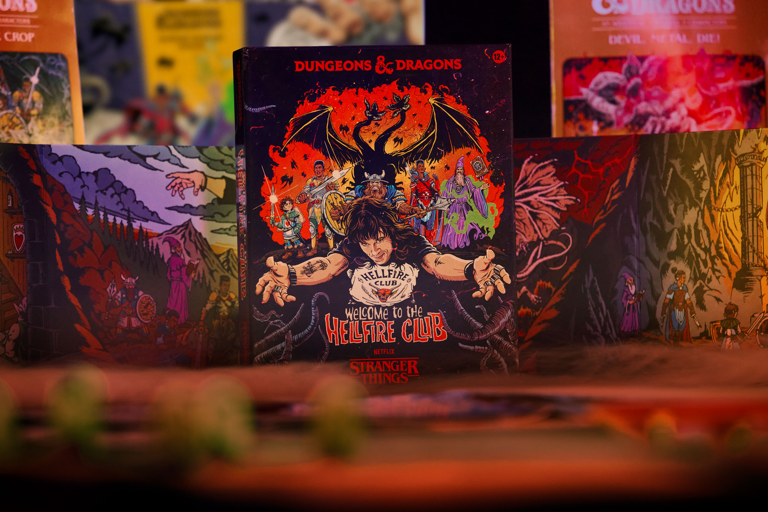 Image of board game Stranger Things: Welcome to the Hellfire Club