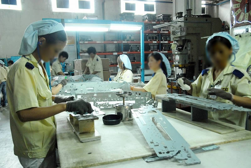 广东一家零件制造工厂