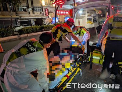 快訊／竹市嚴重車禍！轎車逆向撞工地2死2傷　駕駛不見了