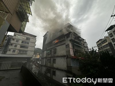 快訊／基隆住宅惡火！與妻逃生後他衝回火場關電源　困濃煙喪命