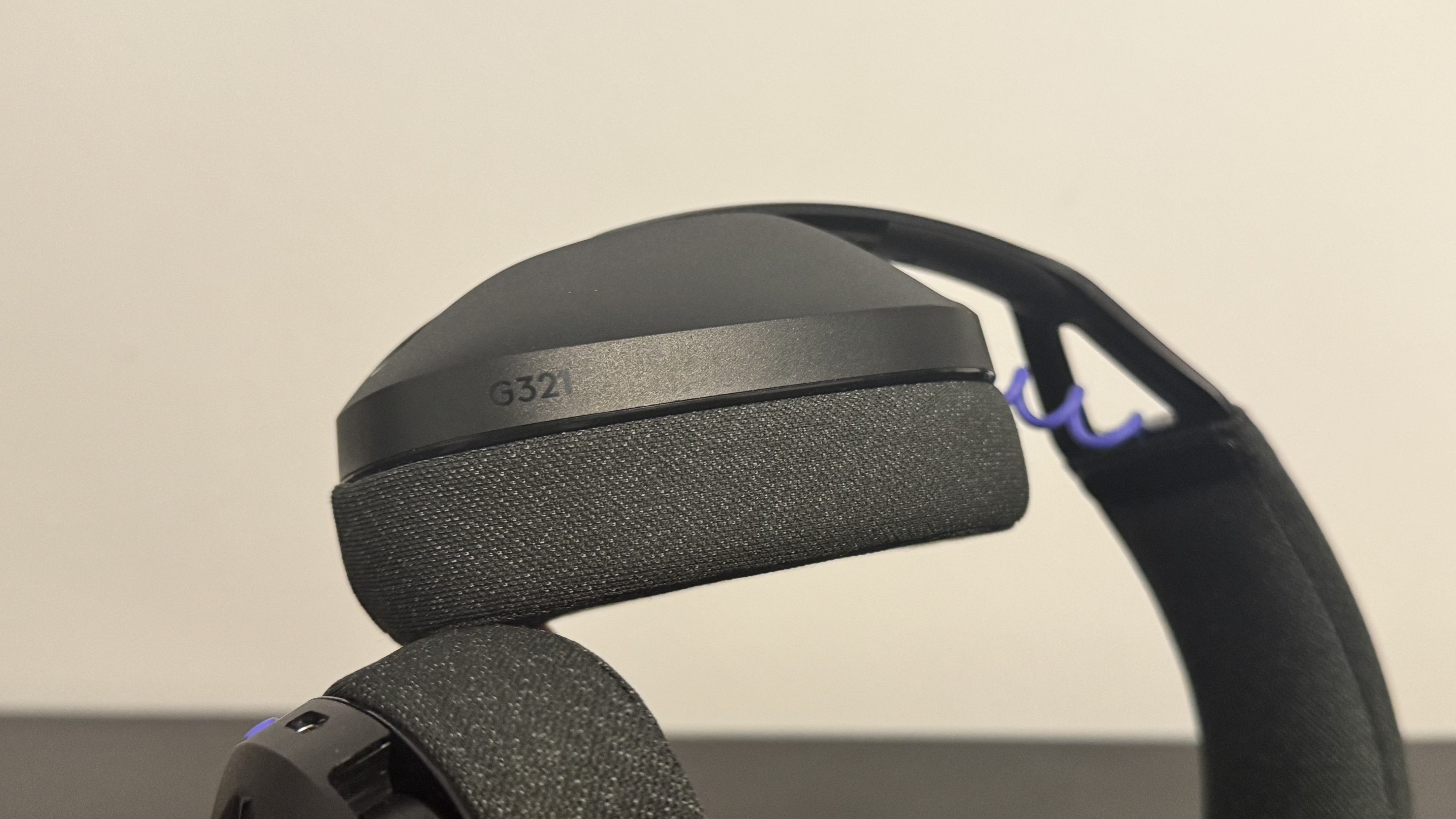 Logitech G321 Lightspeed gaming headset