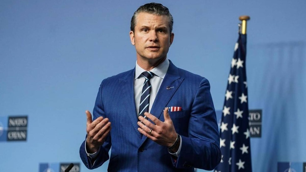 赫格塞思在与东盟各国防长会晤时抹黑中国在南海的正当主张，宣称美国&ldquo;寻求和平，不寻求冲突，但必须确保中国不会试图支配你们或任何其他国家&rdquo;。