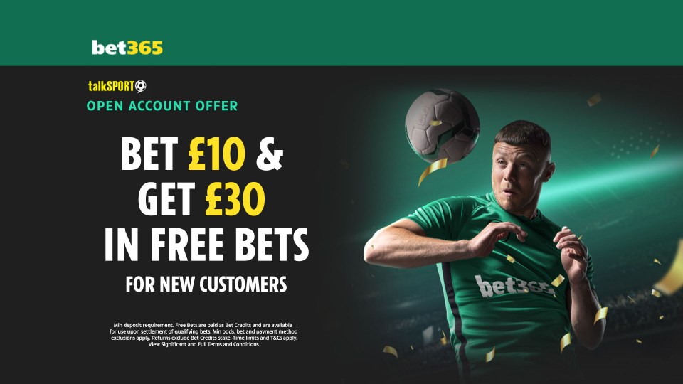 Bet &pound;10 & get &pound;30 in free bets for new customers.