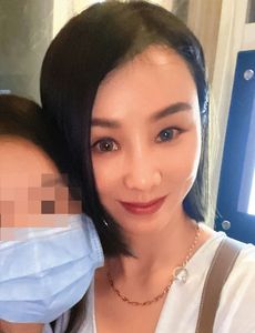 雨刷「美女妻」曝光！　200億洗錢房藏高雄豪宅